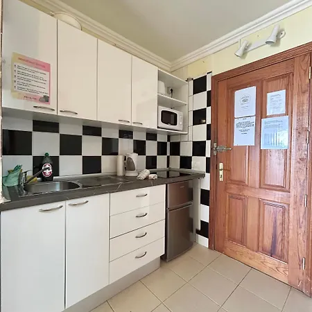 1 Bedroom In Park, Golf Del Sur K001 Apartman San Miguel de Abona
